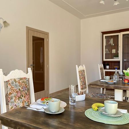 A Casa Di Mima Apartment Civitanova Marche Bagian luar foto